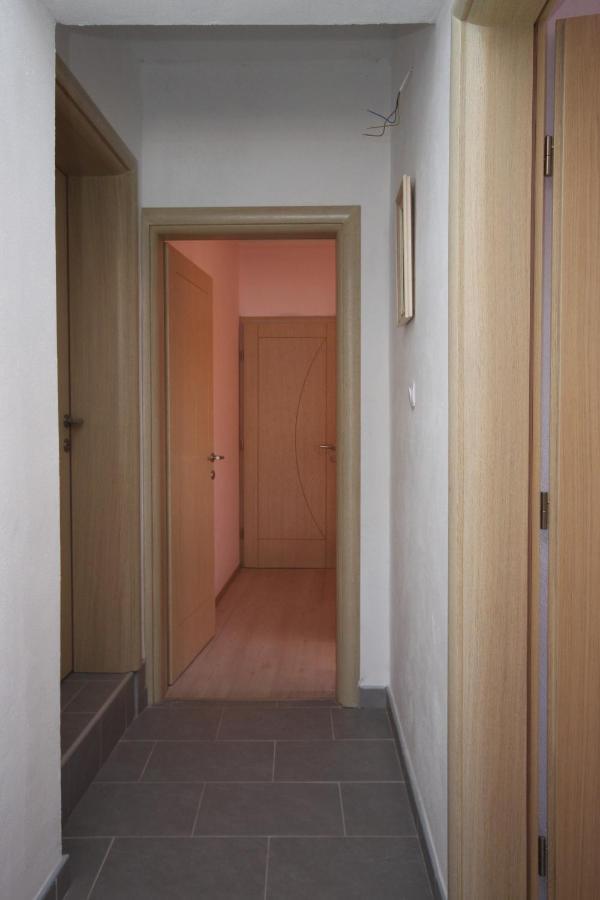 Apartments By The Sea Zubovici, Pag - 6394 Eksteriør billede